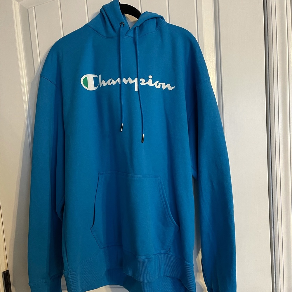 Men’s Champion hoodie